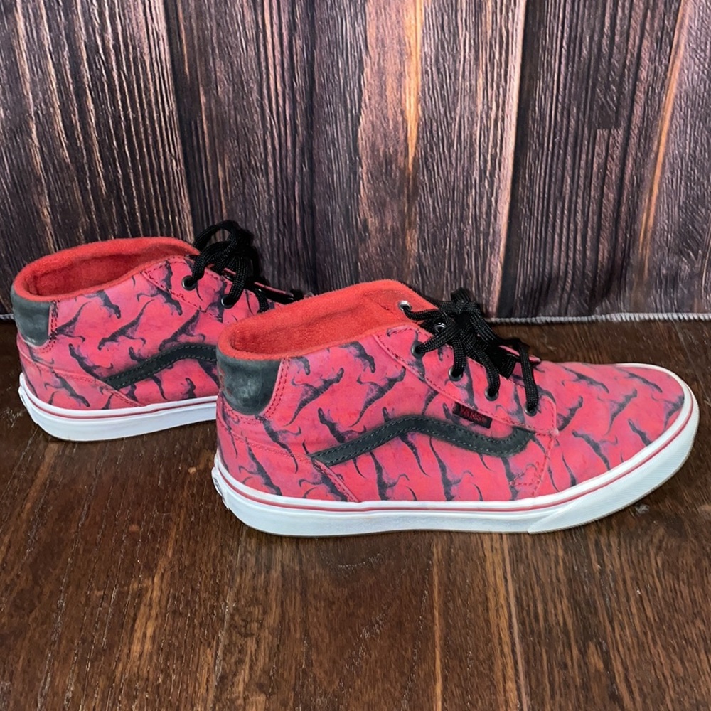 Vans High Top Dinosaur Sneakers - 5Y - Picture 3 of 7